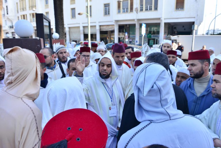 احتجاج الأئمة2 - أسفي كود | safigoud.com