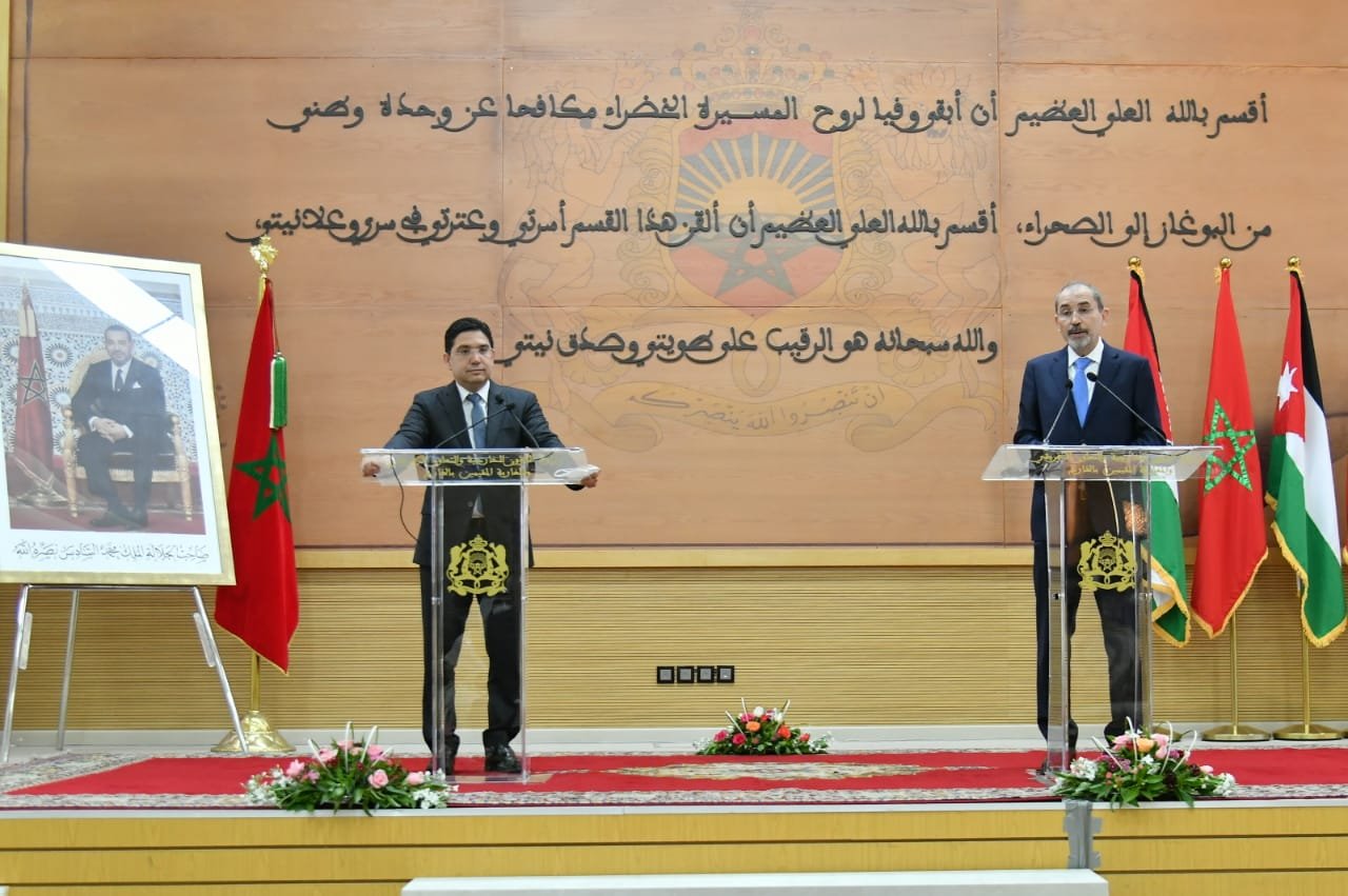 EvoyD1pXYAEe lW - أسفي كود | safigoud.com