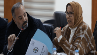 عادل السباعي تفركع عليهم في المجلس الاقليمي..خاص نشوفوا مشاكل الناس ماشي نوزعوا الأموال على الجمعيات