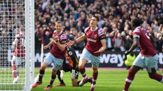 أول هدف لنايف أكرد في الدوري الإنجليزي