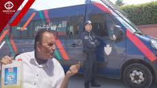 فيديو : أجنبي يهدد باحراق نفسه بعد محاولة افراغه من فيلا ويتهم جهات بالنصب عليه