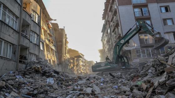 ارتفاع حصيلة ضحايا مغاربة تركيا جراء الزلزال إلى 20 وفاة و33 مفقودا ونجاة 154