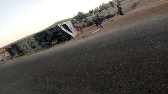 مصرع شخصين وإصابة 26 آخرين إثر انقلاب حافلة لنقل الركاب بإقليم الصويرة