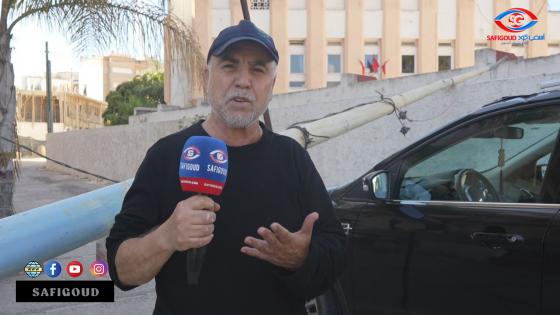 فيديو :سقوط عمود كهربائي فوق سيارة بآسفي يكشف غياب الصيانة و استهثار لاراديس بسلامة المواطنين