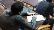 L'historien, sociologue, essayiste et professeur à l'université Mohamed V, M. Mohammed Ennaji anime une conférence sous thème:''La parole et l'écrit'' à la Faculté des Sciences Juridiques Economiques et Sociales Agdal. 12112019 - Rabat