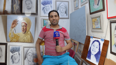 عبد الإله..فنان محترف في رسم صور البورتري بآسفي