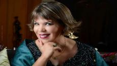 ابنة آسفي الفنانة سامية أحمد تختتم ب”جمالية” النسخة التاسعة لمهرجان “فنون للشعر المغنى” بأكادير