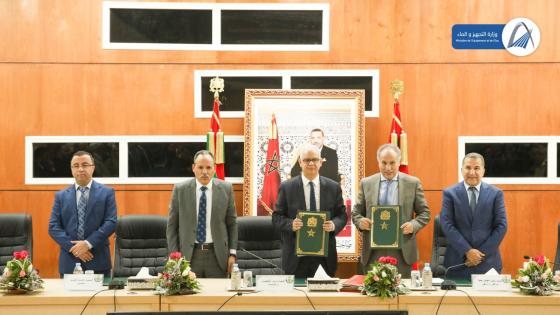 الوزير بركة وسمير كودار يوقعان اتفاقية شراكة لتنفيذ المشاريع الطرقية لتأهيل البنية التحتية بجهة مراكش-آسفي
