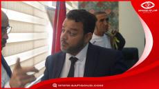 فيديو :العمدة ديال آسفي مسكين مريض وكيتكرفص في الدورة ومكيقدرش يهضر من بعد النقاشات العجيبة