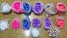 اعتقال شخصين بحوزتهما 12600 وحدة من الأقراص الطبية المخدرة وأقراص “إكستازي”