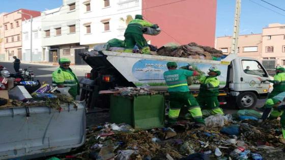 فيديو وصور: كلمة ديال الحق..عمال النظافة بآسفي يكسبون رهان شوارع وأحياء نظيفة خلال عيد الأضحى