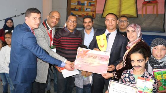 بالصور : مسرحية “أحلام في جزيرة الظلام” لمدارس الطويلعات بسيدي بنور تتأهل للنهائيات الجهوية للمسرح المدرسي في مواجهة ممثل آسفي