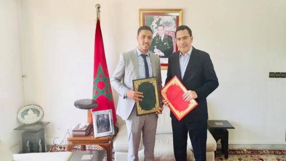 وزير المجتمع المدني والفيدرالية الإقليمية لجمعيات أسفي يوقعان اتفاقية شراكة حول الترافع المدني عن مغربية الصحراء