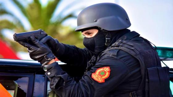 عناصر أمن بآسفي تشهر مسدساتها لتوقيف متهم بالاعتداء على المواطنين والتهديد بالسلاح الأبيض