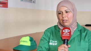 مرا وكَادة..كيفاش تسلحت ايمان بالجرأة ورسمت ملامح أول امرأة بآسفي اشتغلت في مجال نظافة الشوارع
