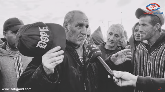 فيديو:فلاح زاعف جمع كلشي وقال كلشي” جبدتي ربعمية ريال بعطوك الدوا في صبيتار …..ماجبدتيهاش ماكاين والو”