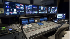 الهاكا توجه إنذارين لإذاعة «ميد راديو» وقناة «الأولى» بسبب «خروقات في قواعد الرعاية والإشهار»