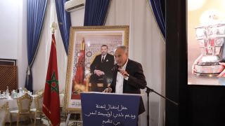 كودار أكد خلال حفل الأوسيس أنه فعلا إبن بار بمدينته…جاب 150 مليون تحفيز وغادي يخلص ديون الفريق