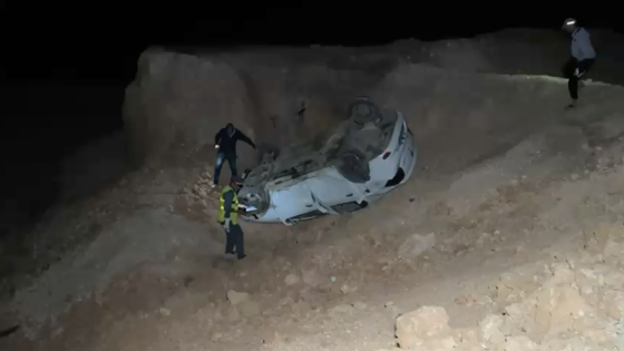 نجاة شابين من موت محقق بعد سقوط سيارة بمنعرج خطير بمنطقة الحويجب نواحي جمعة اسحيم