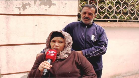 فيديو : فاجعة امرأة بآسفي…دخلني الدكتور الصافي على رجلي باش ندير عملية خرجني زحافة في كروصة