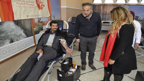 بالصور : حملة للتبرع بالدم داخل مقر مجلس جهة مراكش آسفي