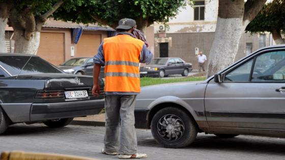 ها بشحال تحكم على حارس للسيارات ظهر في فيديو كيمارس الشذوذ الجنسي مع شخص آخر بحي البلاطو بآسفي