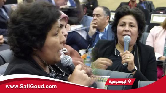 فيديو : علية الأزهري تطرح إشكالية النقص في سيارات النقل المدرسي بجماعات بإقليم ٱسفي