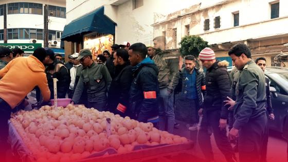 فيديو : سلطات آسفي تتدخل من جديد في مواجهة فوضى الجائلين بمدخل شارع الرباط