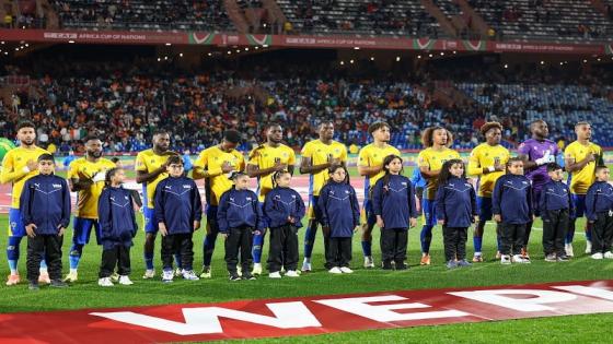 الحكومة الغابونية تعلق نشاط المنتخب الوطني لكرة القدم وحل الطاقم التقني