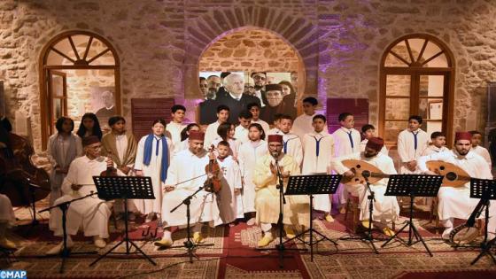 La communauté juive marocaine à Essaouira célèbre, lors d'une cérémonie marquée du sceau de la convivialité et de la fraternité, la fête de la Mimouna, symbole de la coexistence entre Juifs et Musulmans dans le Royaume. 24042022 – Essaouira