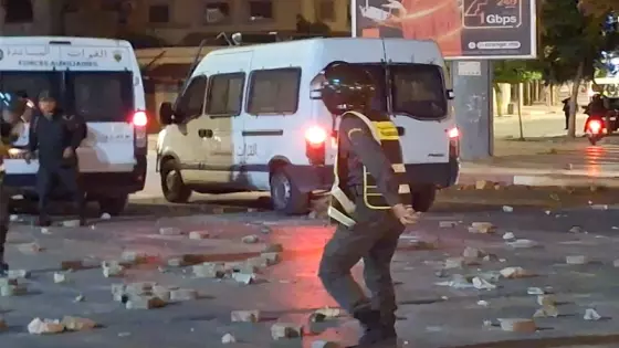 وزارة الداخلية تكشف عن تسجيل 263 إصابة في صفوف القوات العمومية و23 بين المدنيين في حصيلة لاحتجاجات “جيلz”