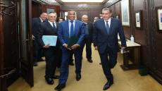 الأجور و الإضراب ومدونة الشغل .. ملفات على طاولة الحوار الاجتماعي