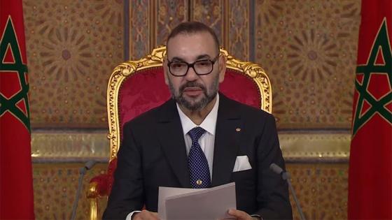 الملك محمد السادس : الوباء مازال موجودا “وعلى الجميع مواصلة اليقظة” واحترام توجیهات السلطات العمومية