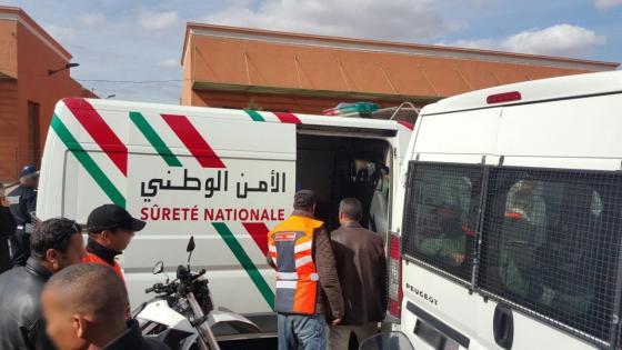 مراكش: خلافات أسرية مع زوجته المغربية وراء اقدام فرنسي على قتل طفليه ومحاولة الانتحاره داخل فندق