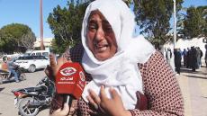 مؤثر..صرخة امرأة وبدموع تتساقط كالحجر..عندي المرض الخايب في بزولتي وحرموني من السوق النموذجي