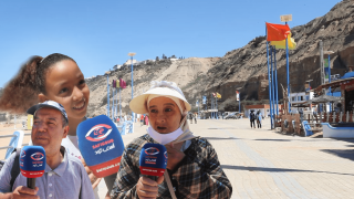 فيديو : شاطئ آسفي..النظافة حاضرة والأمن حاضي الكبيرة والصغيرة والزوار عاجبهم الحال