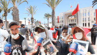 سكان سبت جزولة المحرومين من الكهرباء ينقلون إحتجاجهم امام عمالة آسفي.