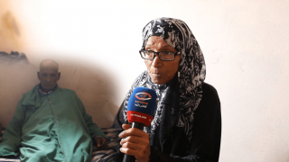 شامة..فنانة شعبية بآسفي بقا ليها أسبوع وغادي تشرد في الزنقة مع خوها المسن