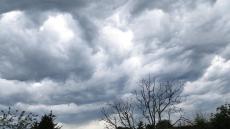 أمطار وسماء غائمة اليوم الأحد