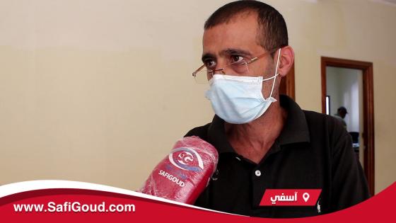 فيديو : طيفور يطلق النار على البداوي…رجعونا للخدمة وماكاينة حتى حاجة من الهضرة ديال السلامة والتباعد