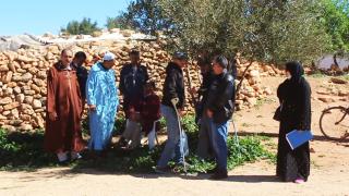 نزاع حول بقعة أرضية بدوار الحنيشات قرب سبت جزولة .