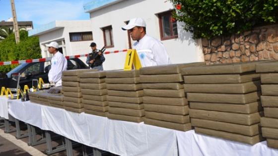 ميناء طنجة المتوسط.. إجهاض عملية للتهريب الدولي لشحنة تتكون من ثلاثة أطنان و255 كيلوغرام من صفائح مخدر “الشيرا”