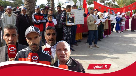 فيديو : دارو لينا زبالة حدا السكن والأراضي الفلاحية ديالنا وملي مشينا هضرنا على حقنا وكلونا العصا