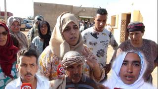 فيديو : من قلب جماعة احرارة..صدمة في صفوف أسر البحارة اللي غرقو في الداخلة