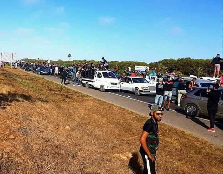 الحكومة تعلن الحرب على “شغب الملاعب” بعد مقتل مشجع من الجيش الملكي