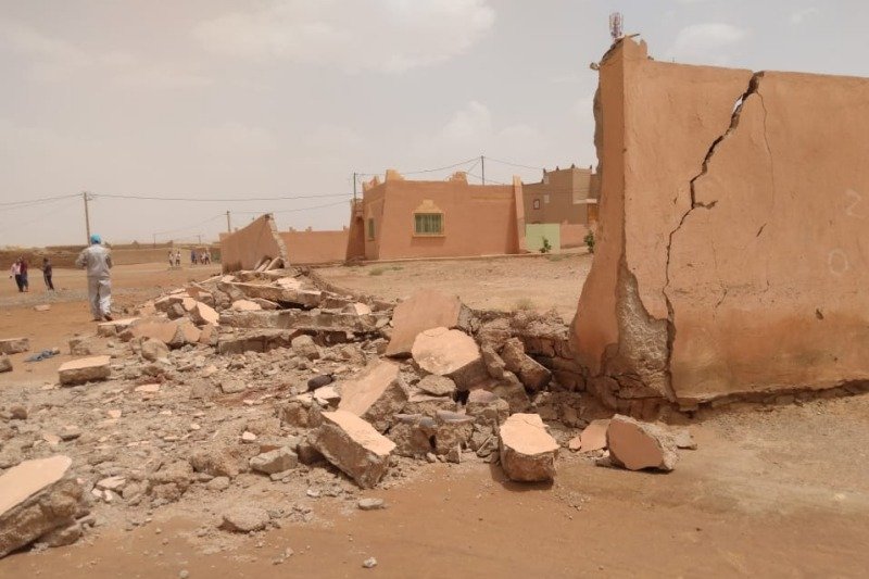 انهيار سور بالرشيدية يودي بحياة ثلاثة فتيان وإصابة آخر بجروح بليغة
