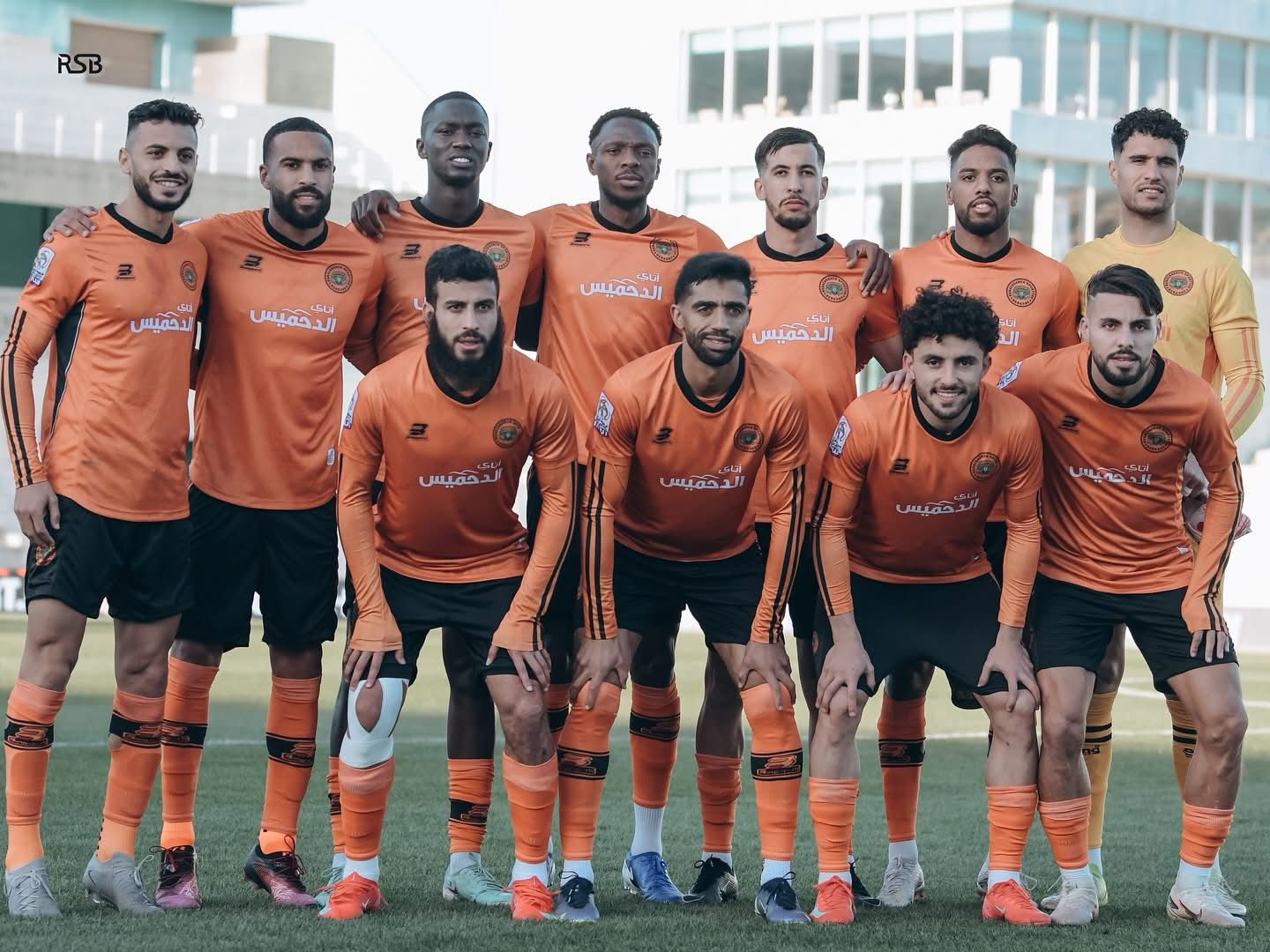نهضة بركان يدك شباك شباب قسنطينة برباعية