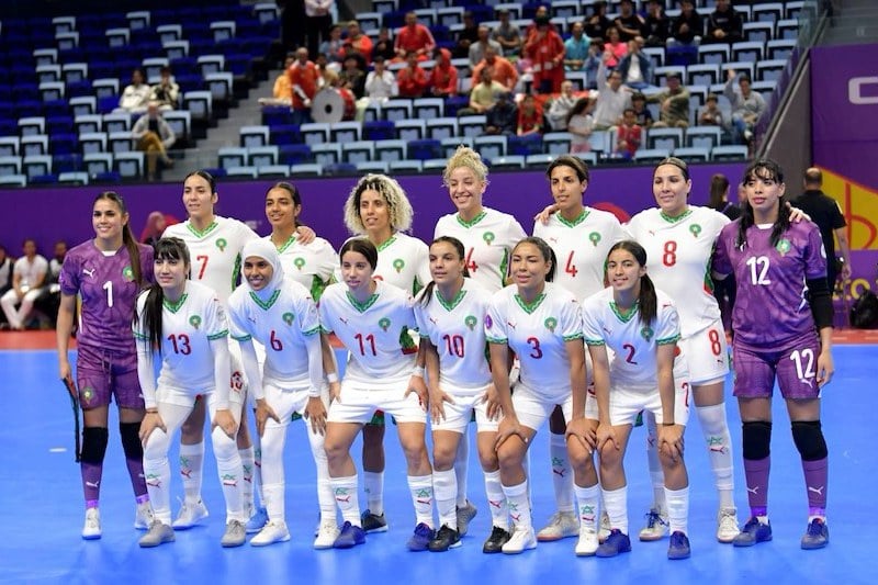 اللبؤات أمام أنغولا في نصف نهائي كأس إفريقيا للأمم لكرة القدم داخل القاعة للسيدات