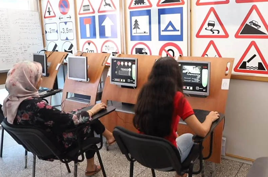 الرابطة المغربية تحذر: صيغة أسئلة امتحان السياقة تهدد جودة التكوين