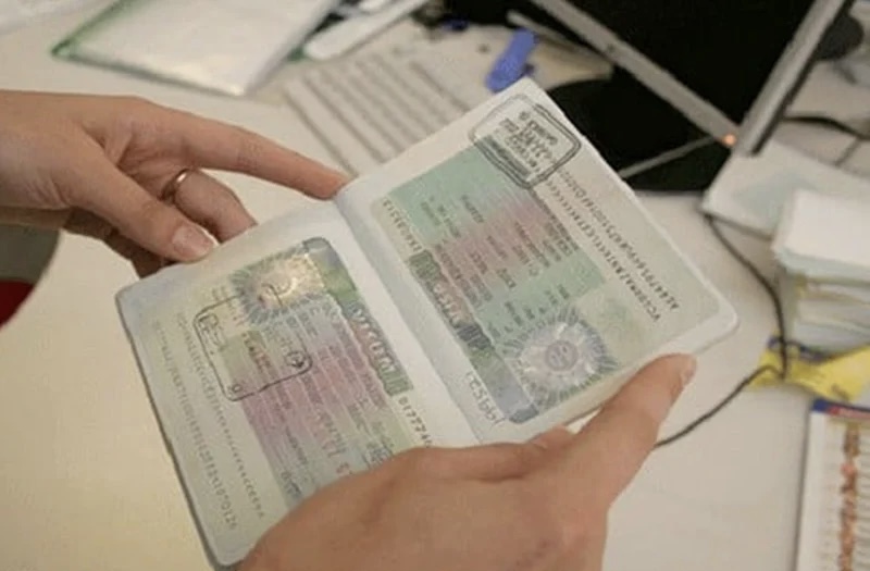 تزوير وثائق الفيزا والحريگ والاتجار فالبشر.. أمن فاس يطيح بمسير مؤسسة لتعليم اللغات